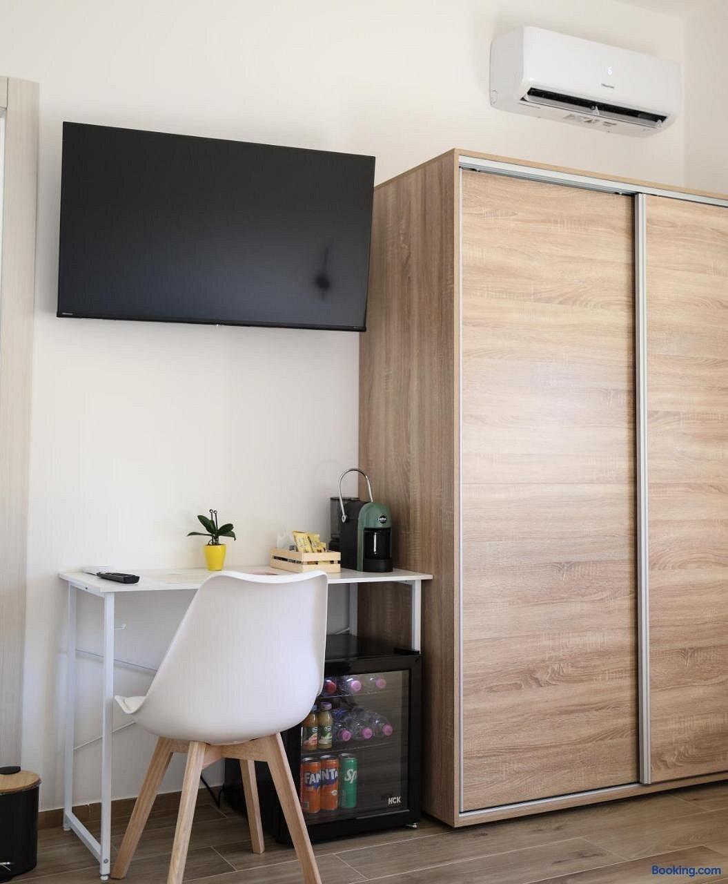 Frigo Bar e Multimedia