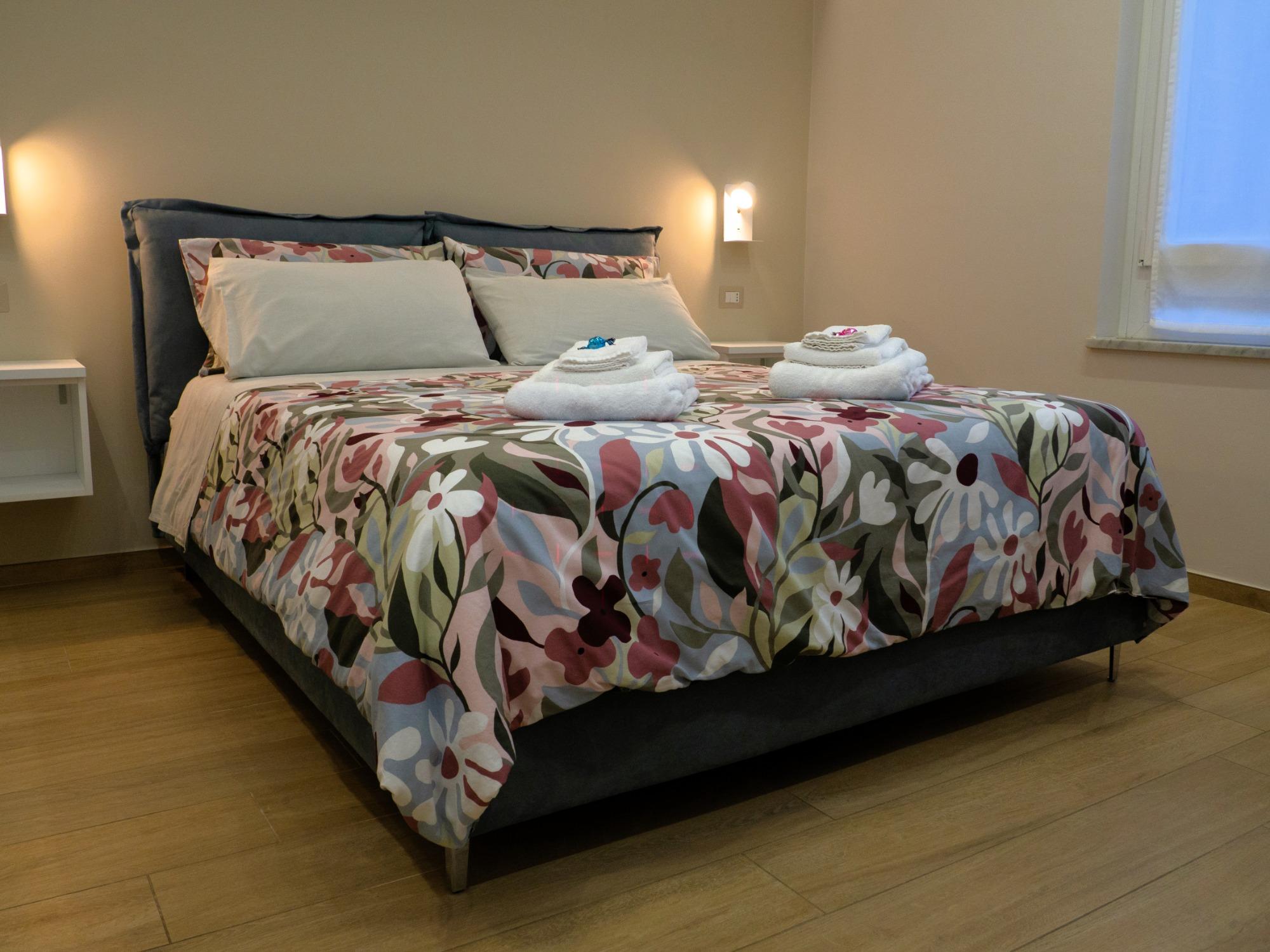 Panoramica della camera Viaggio con letto matrimoniale