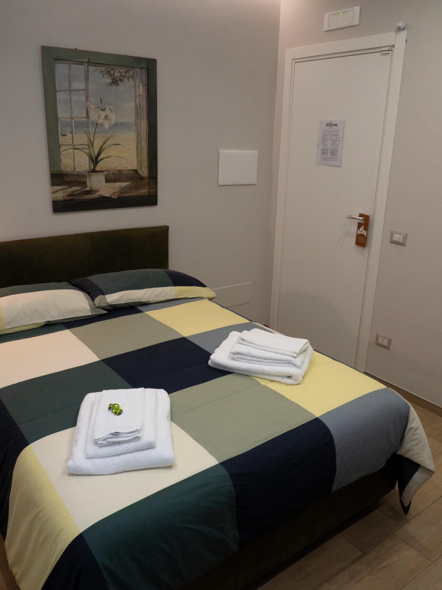 Panoramica Camera Poesia con letto alla francese