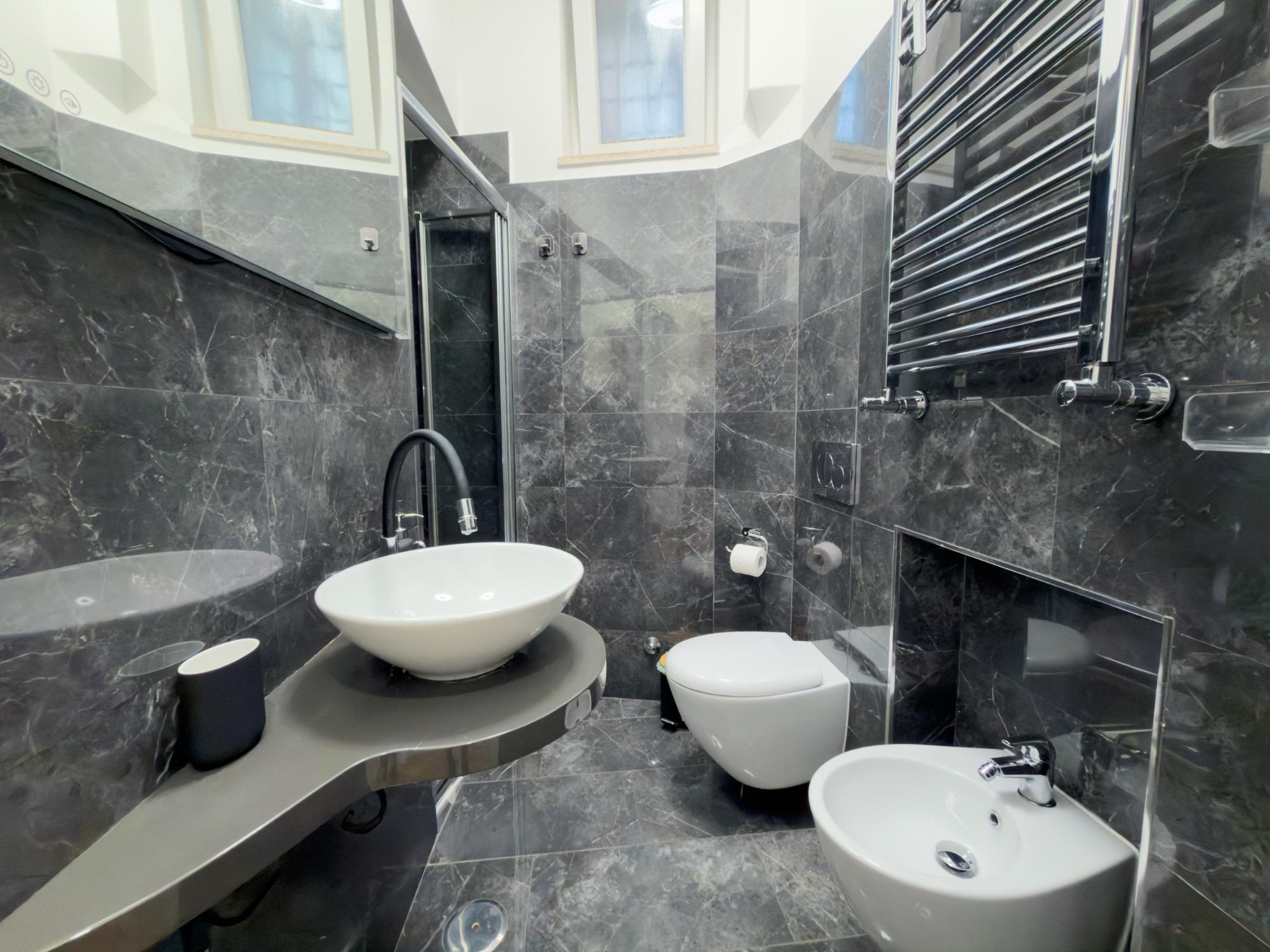 Bagno moderno ed elegante