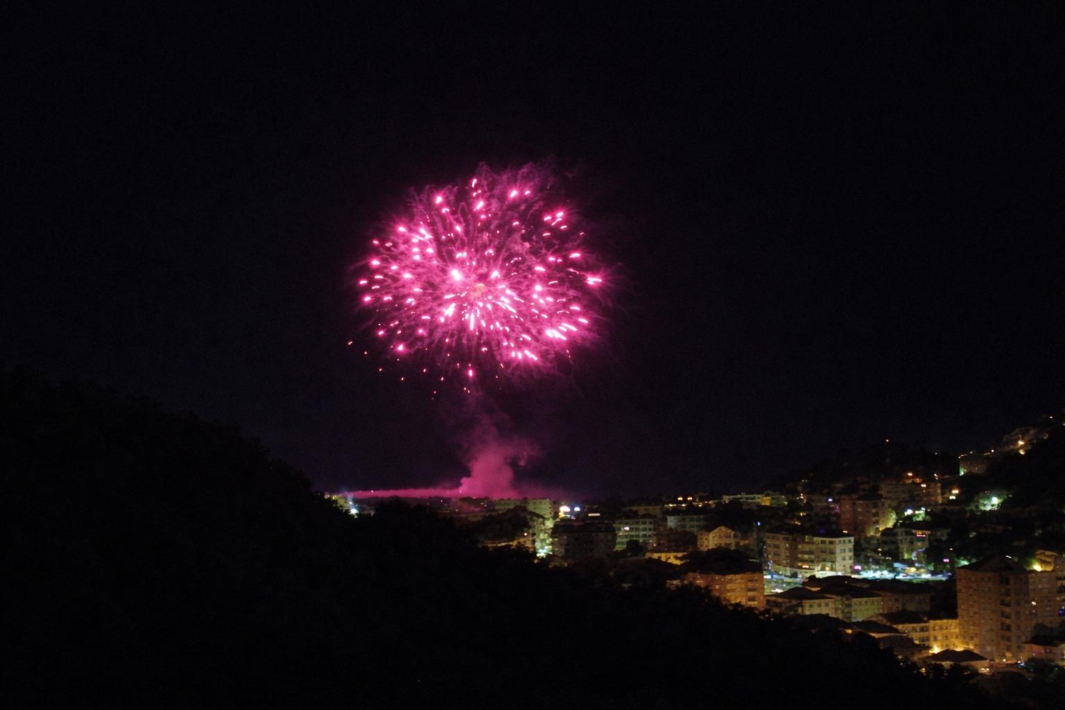 vista dei fuochi d'artificio del 3 luglio ( festa patronale) dalla terrazza