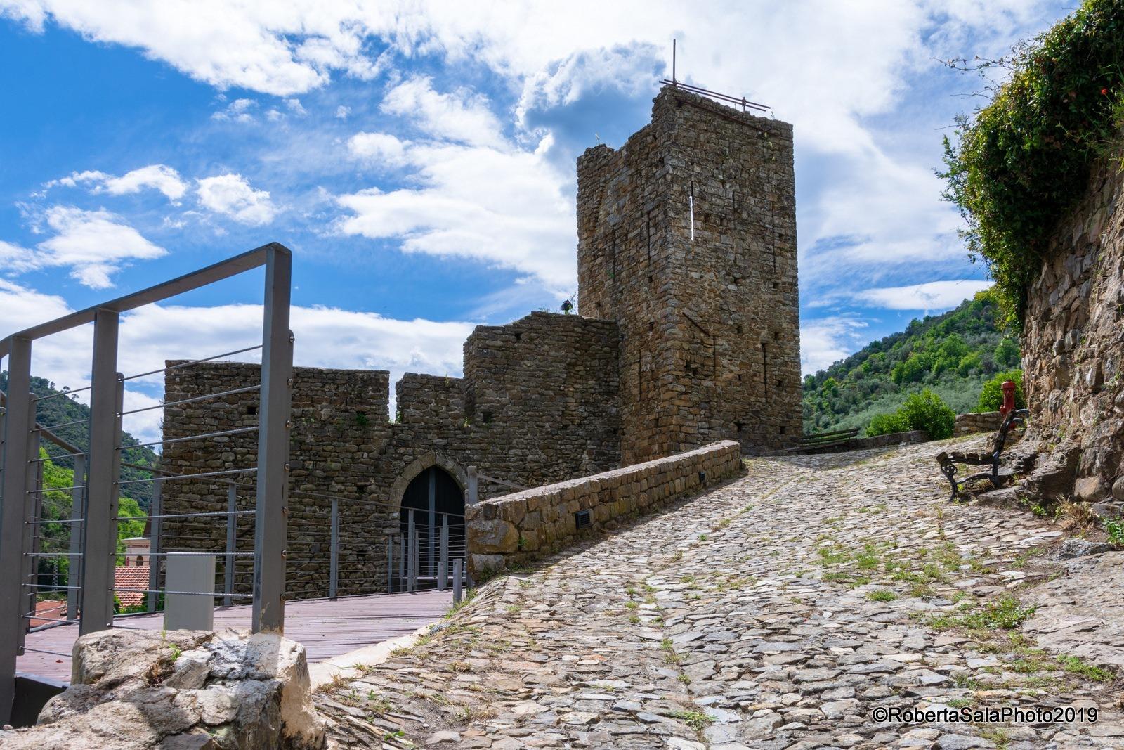 Castello di Isolabona