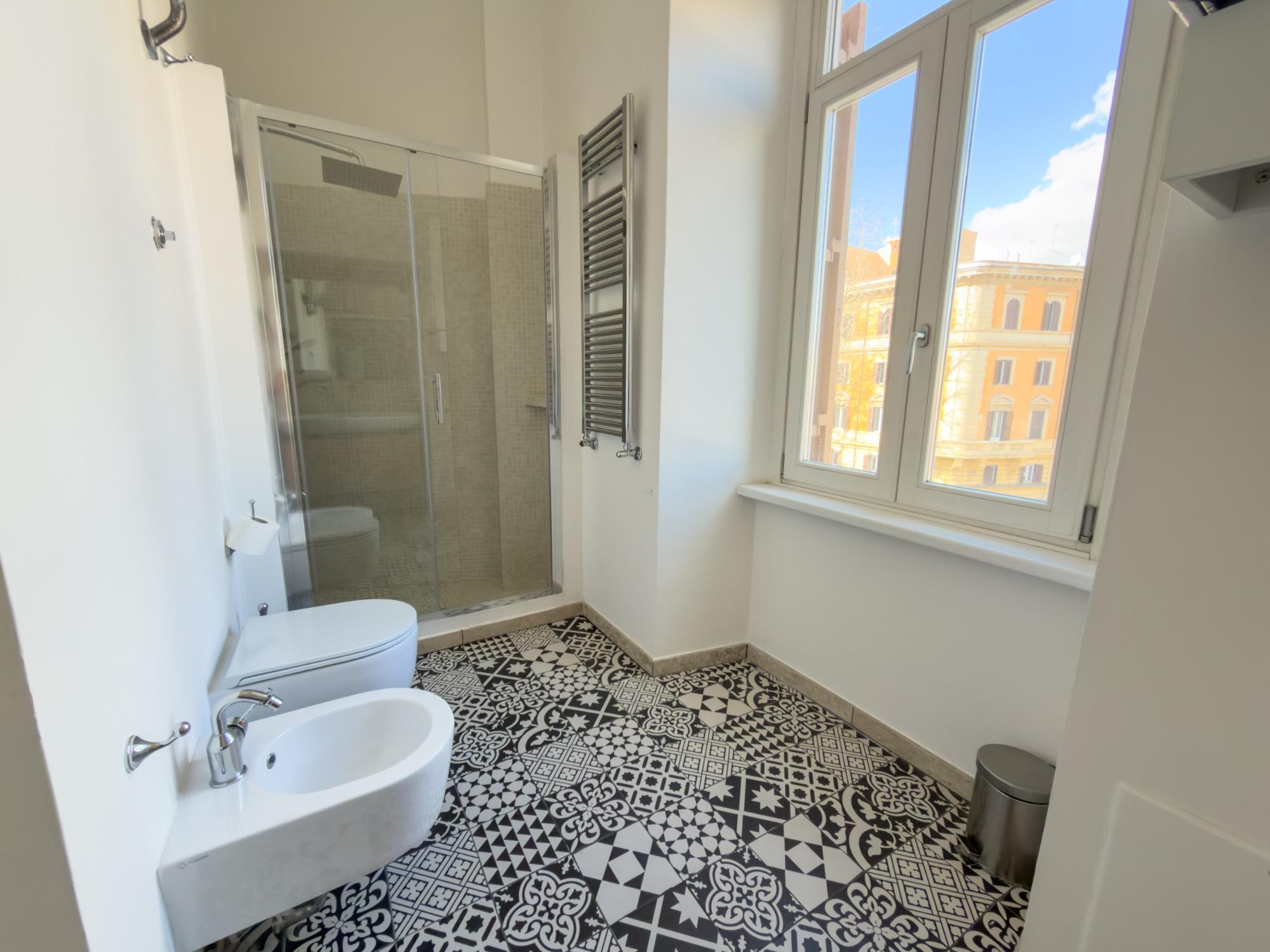 Toto Collection Ottaviano