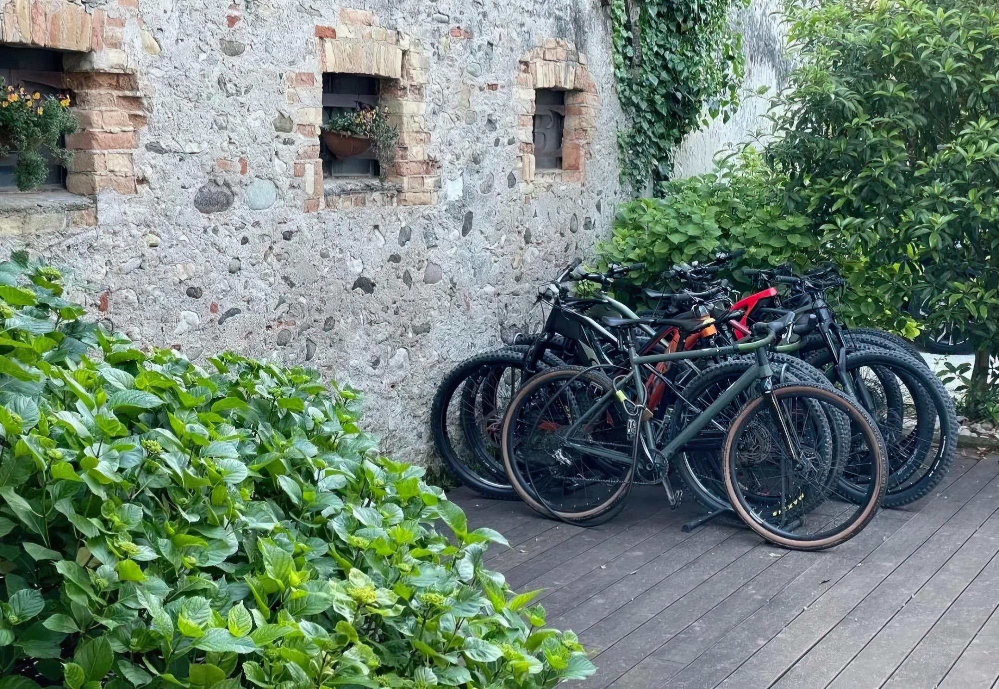 zona che offre molti itinerari, cammini e ciclovie