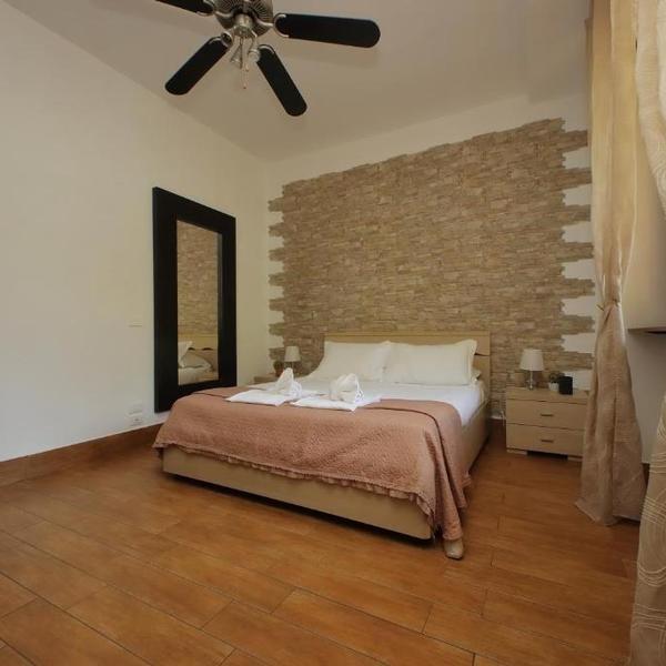  Vatican Flat With Garden