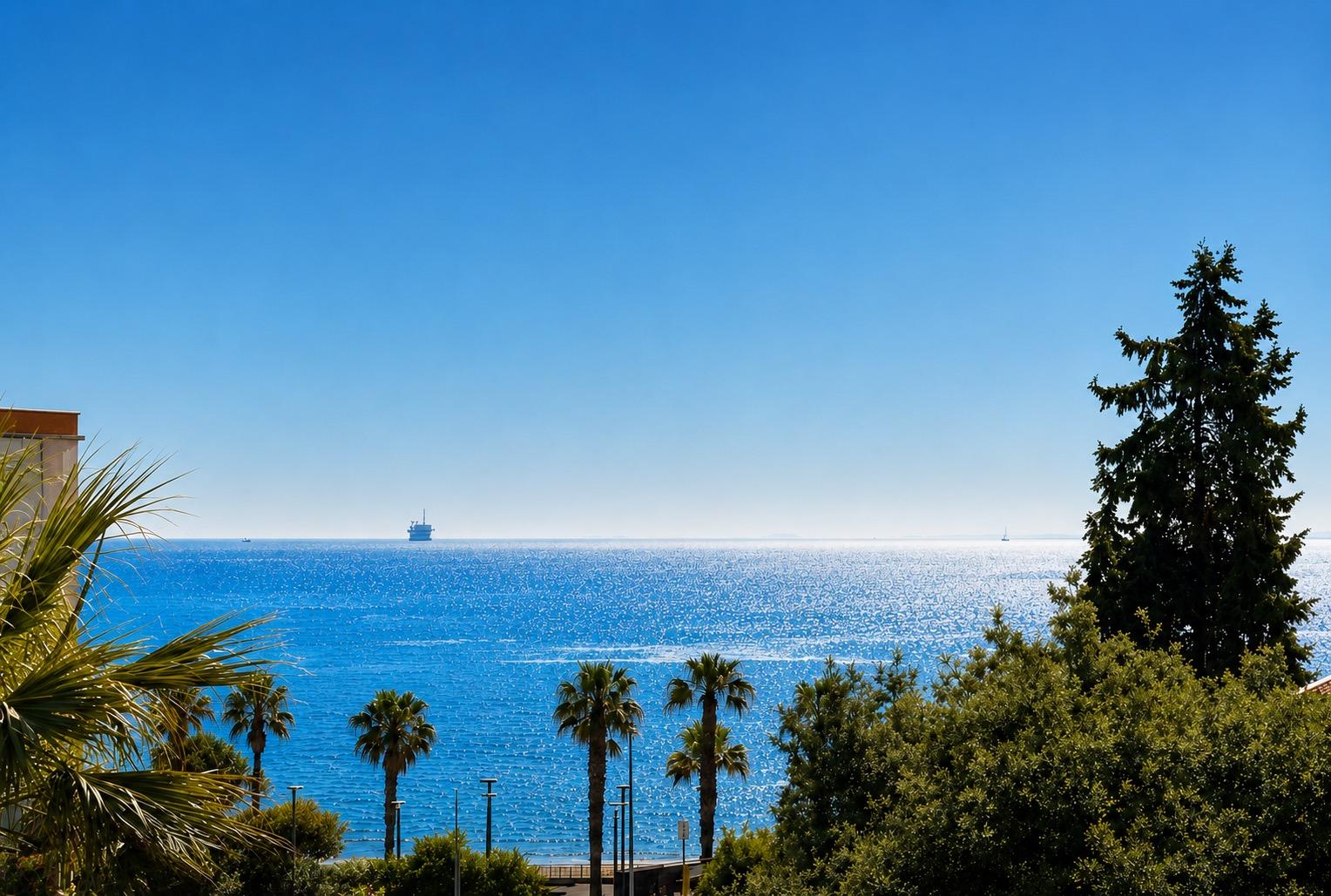 Hero content