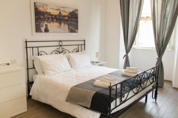 White King Rooms