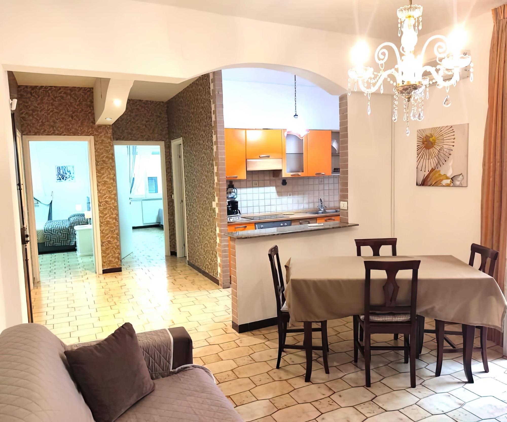 salotto con vista cucina open space
