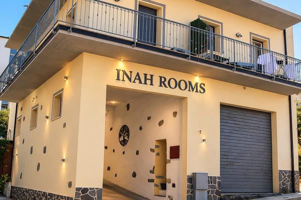 INAH Rooms