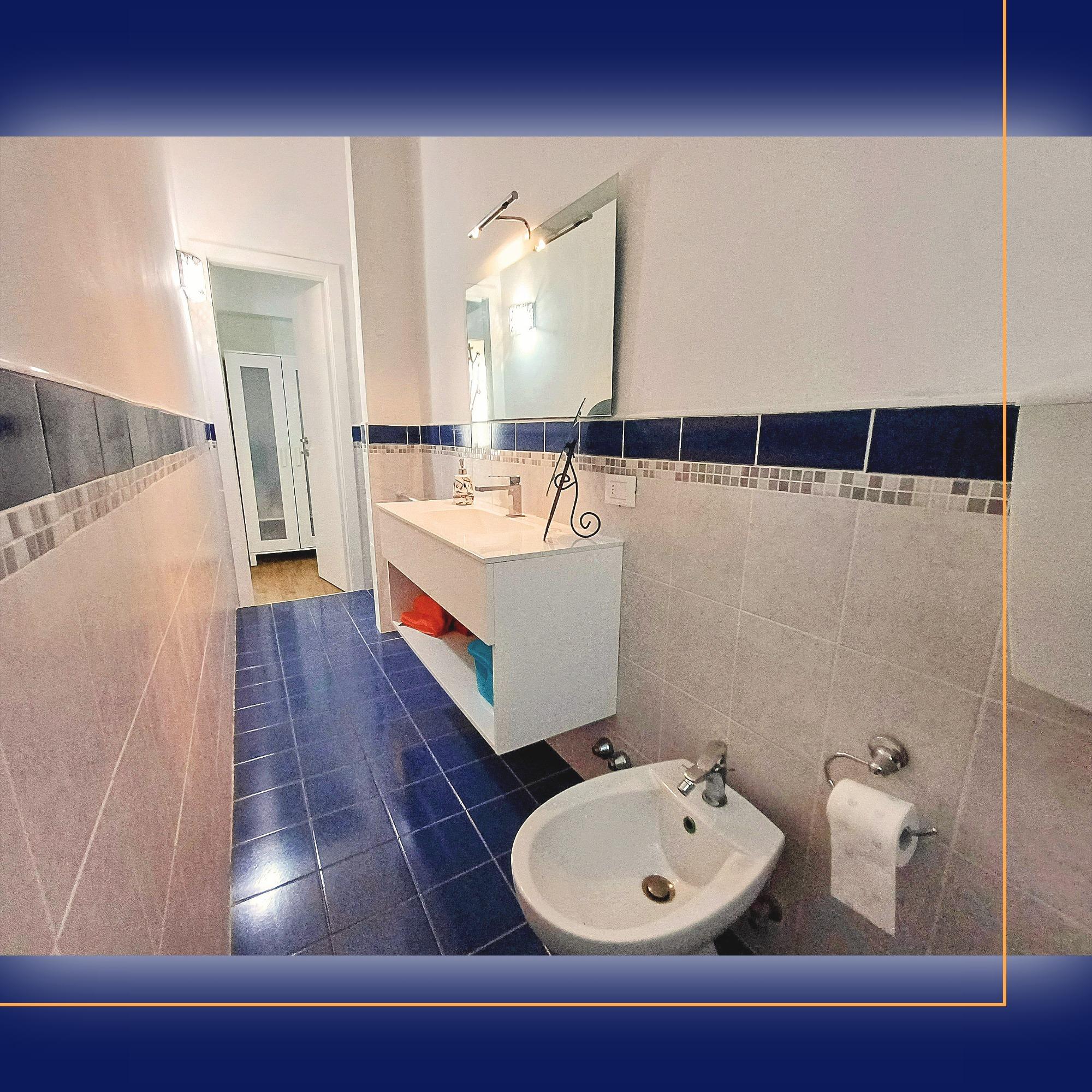 Bagno della camera doppia