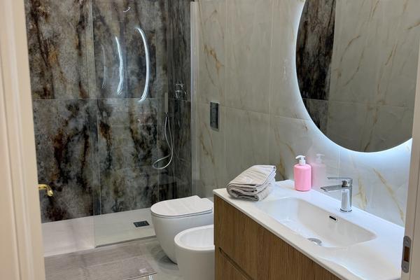 Umberto Golden House