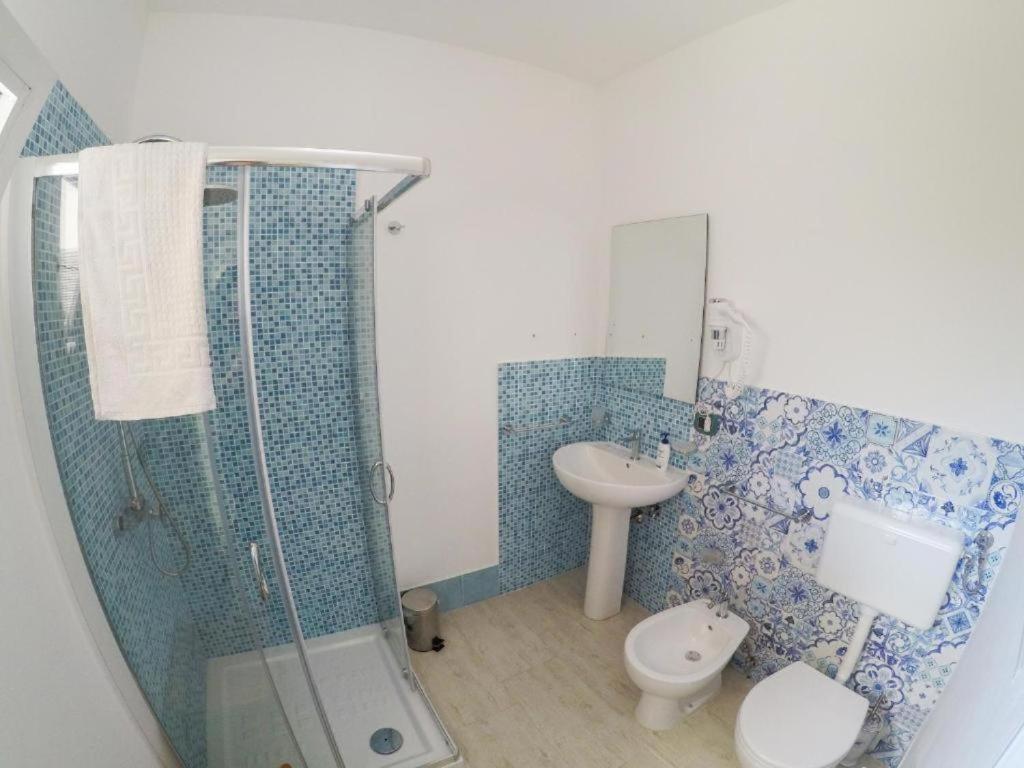 Bagno della nostra camera matrimoniale con patio