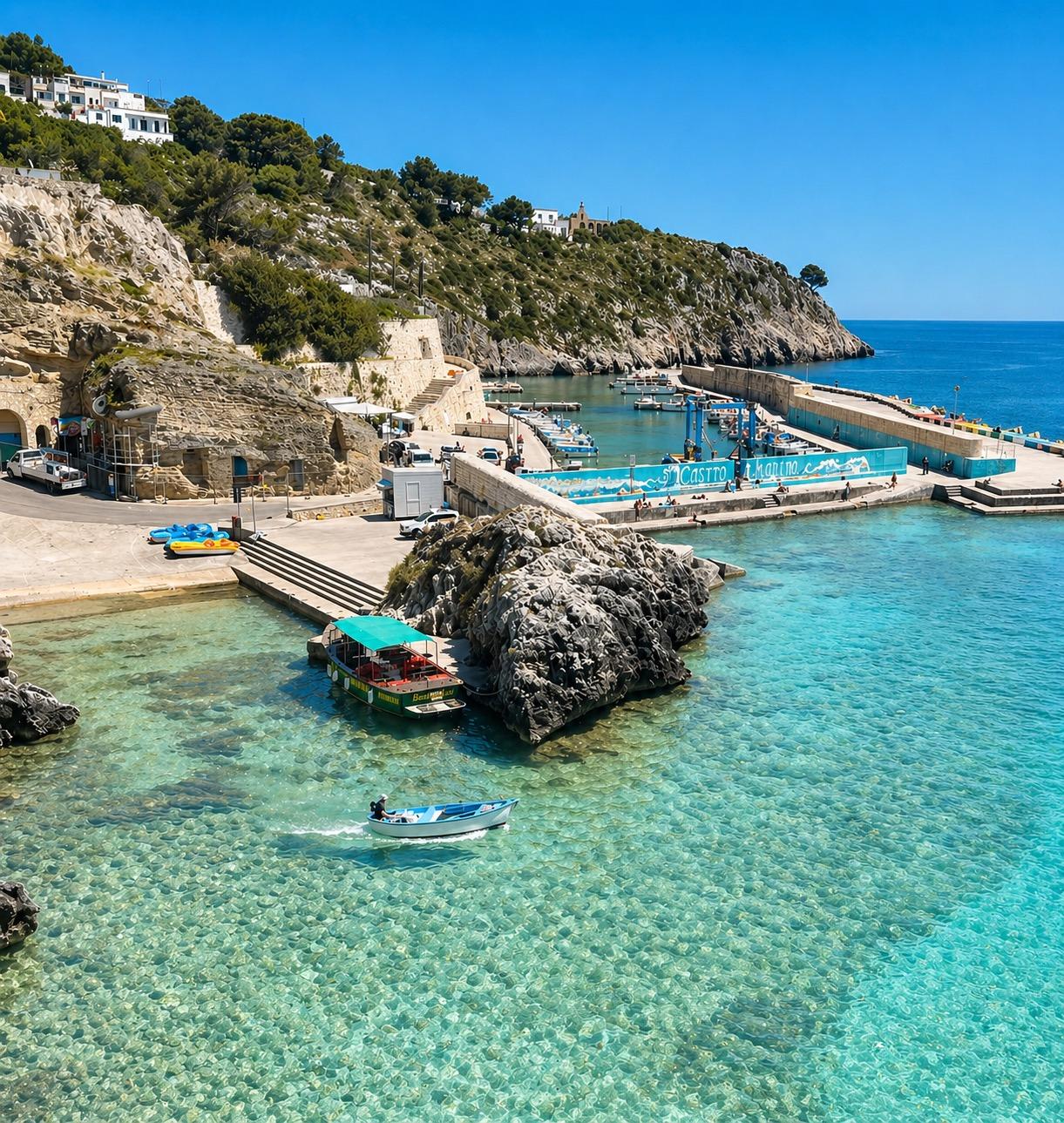 Il mare di Castro Marina raggiungibile a piedi