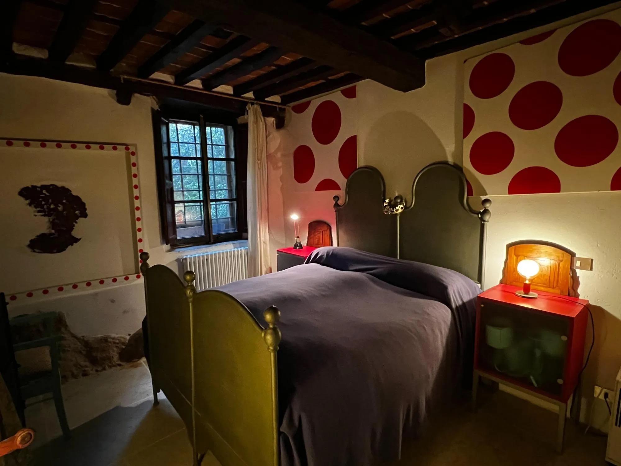 Hero content