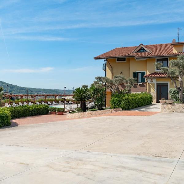  La Collinetta Residence