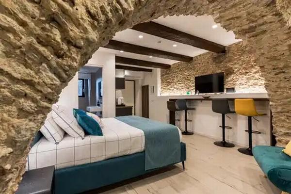 Arco di Pietra B&B