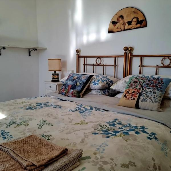  Sleep & Wine Holiday House