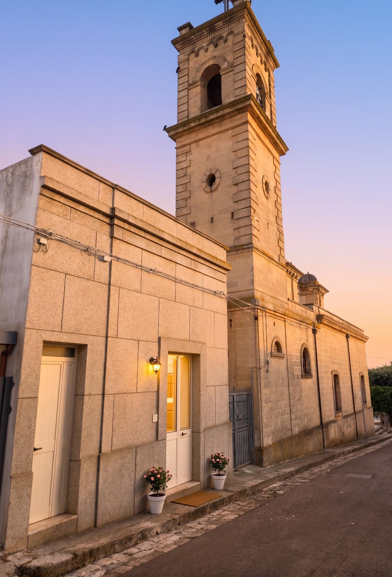 Facciata Via Monastero