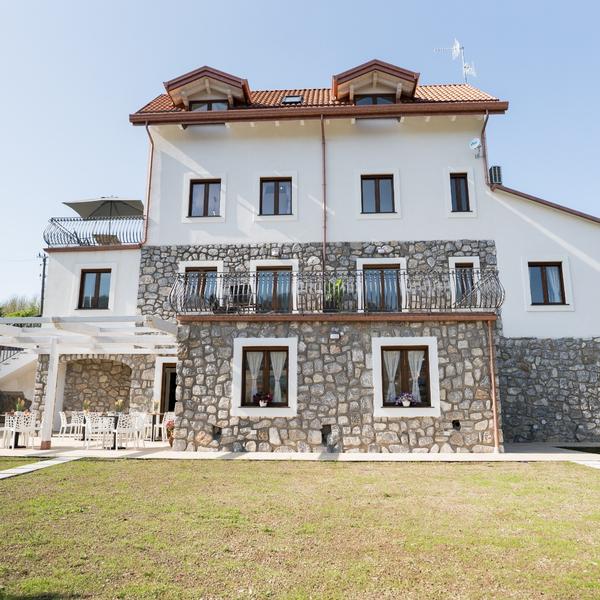  Villa Rossa