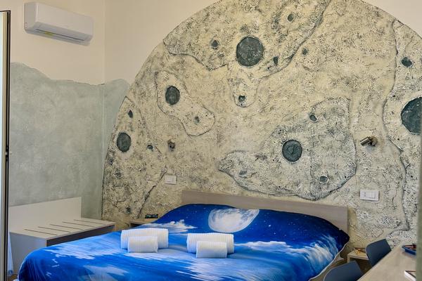 The Moon Guest House