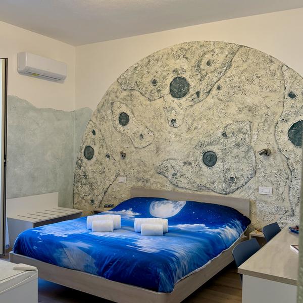  The Moon Guest House