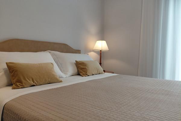 B&B Piazza Marconi