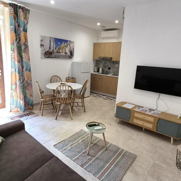 elevin apartments bari