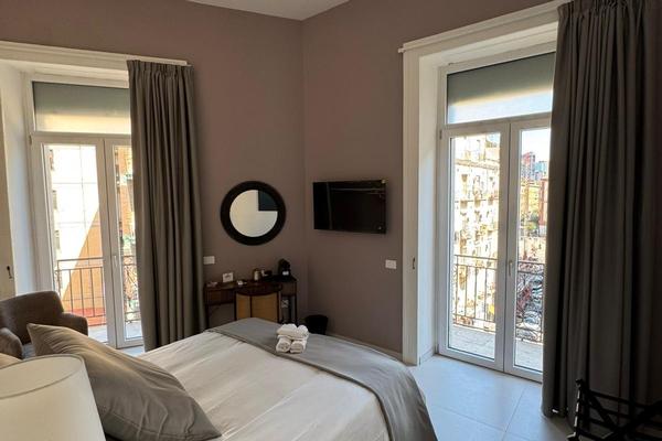 Poerio Station Rooms & Apartment