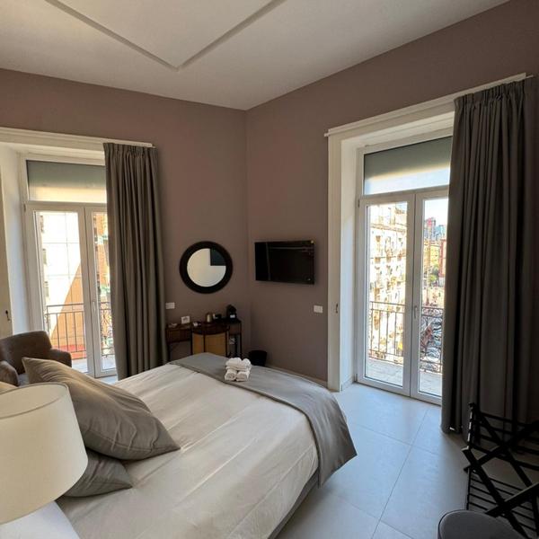  Poerio Station Rooms & Apartment