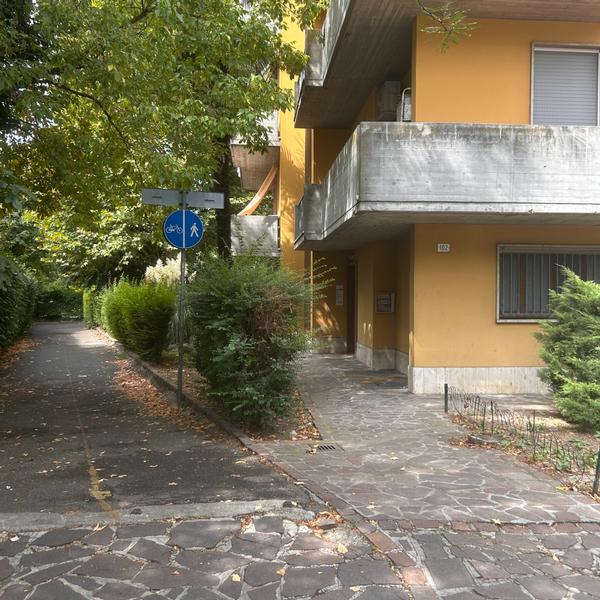  Comodissimo Loft Artistico Modena Centro