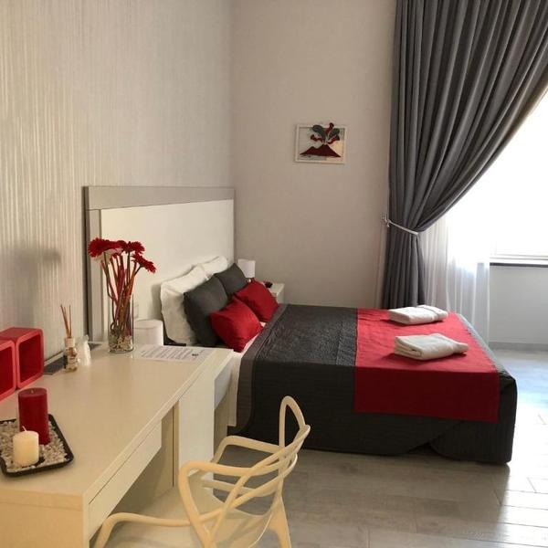  Chiaia Guest House