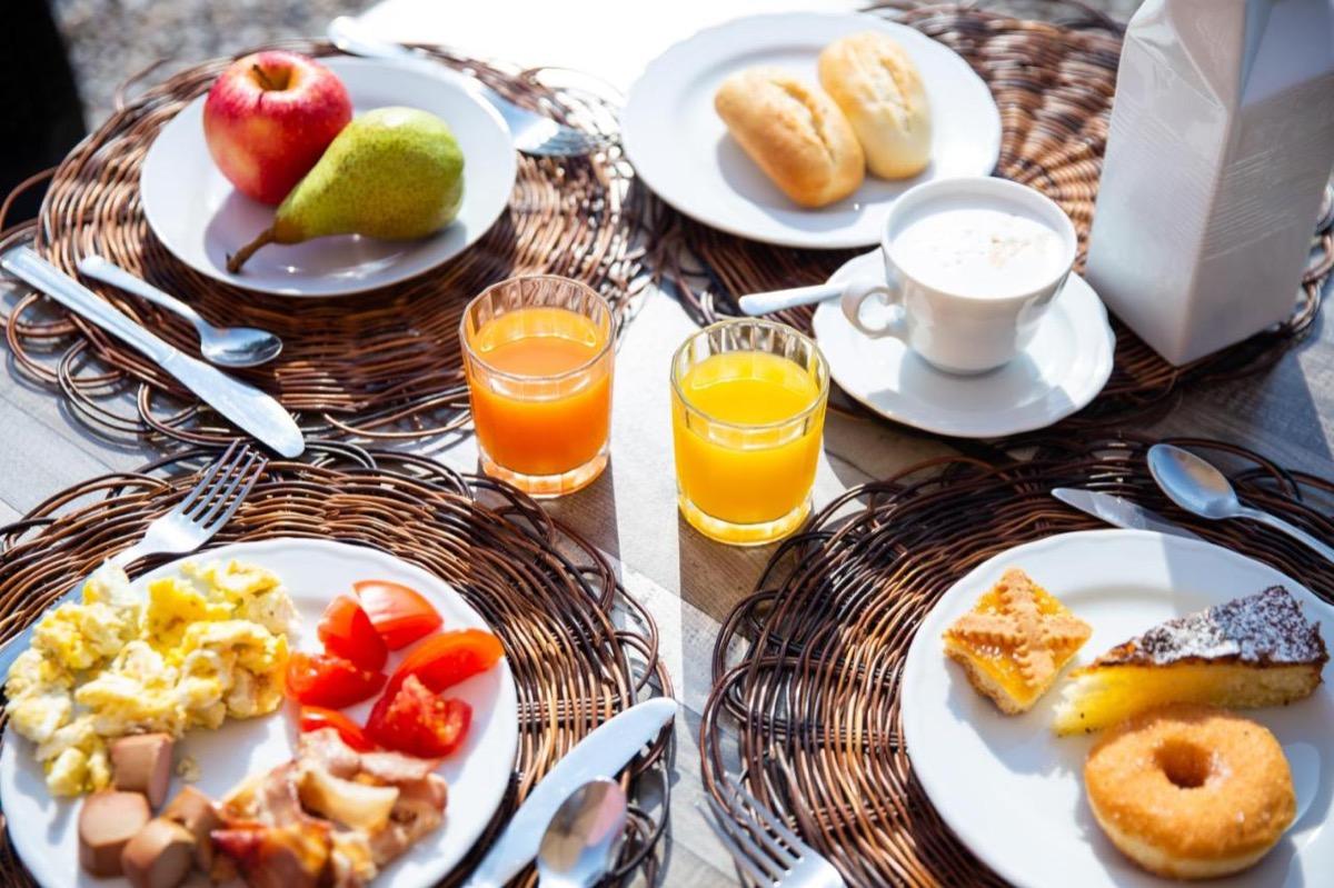 La colazione di AGRITURISMO CA' VECIA ROOMS AND BUNGALOWS