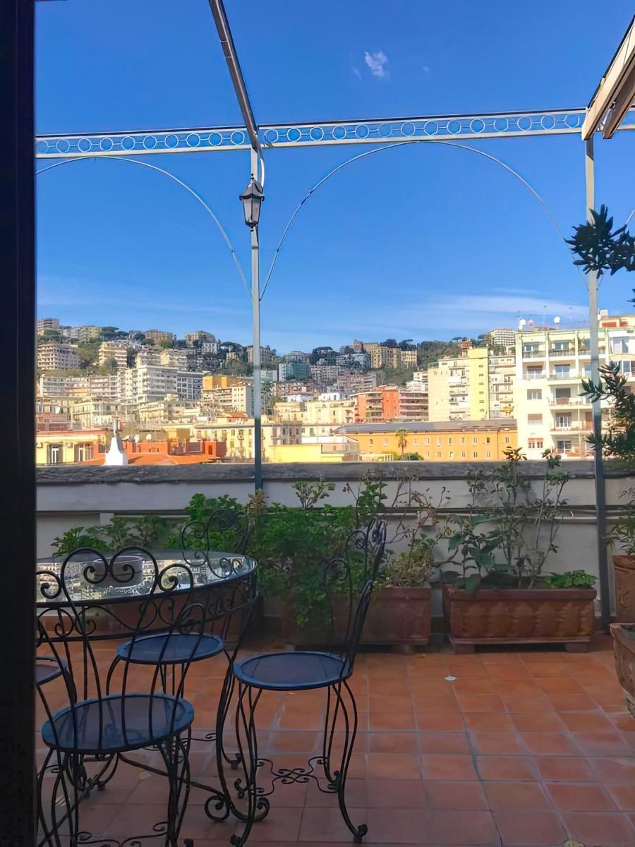 Terrazza lato Mergellina