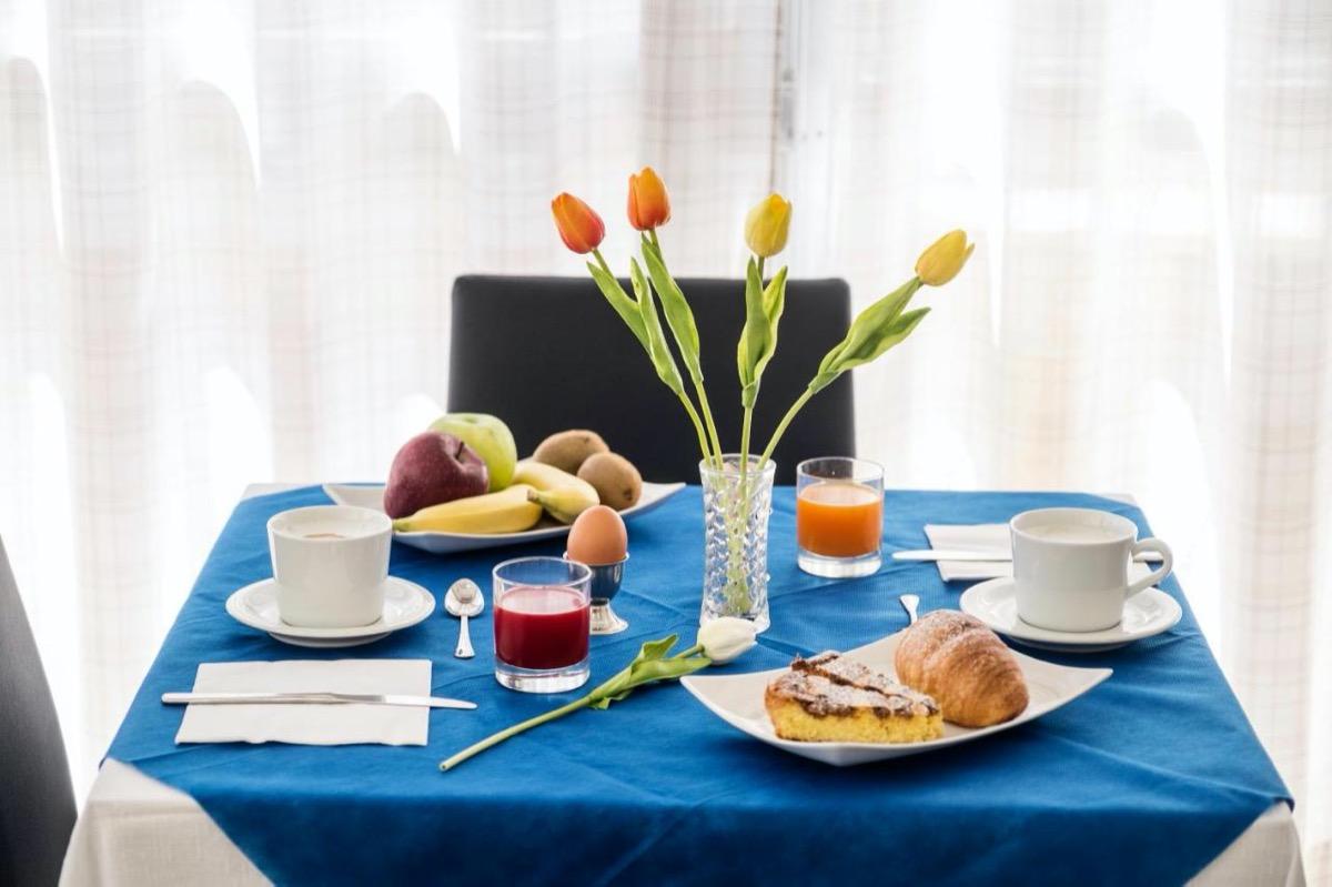 La colazione di BELMAR B&B