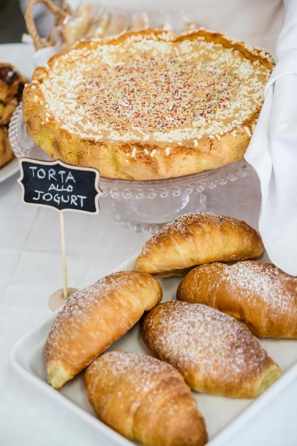 La colazione di BELMAR B&B