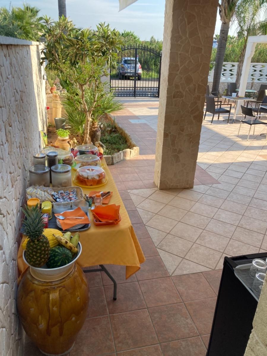 La colazione di ANGEL BAY B&B PUNTA PROSCIUTTO