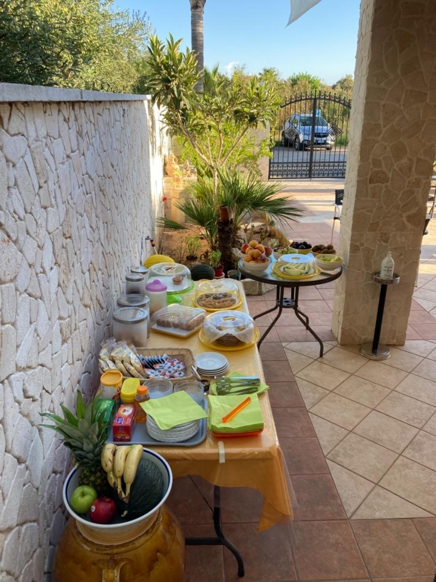 La colazione di ANGEL BAY B&B PUNTA PROSCIUTTO