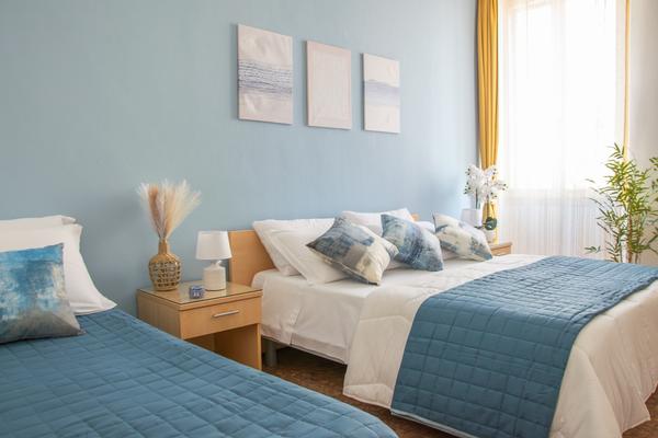 Actinia Accommodation