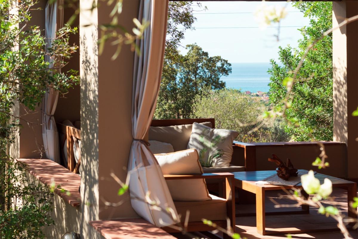 Veranda panoramica per relax e colazione