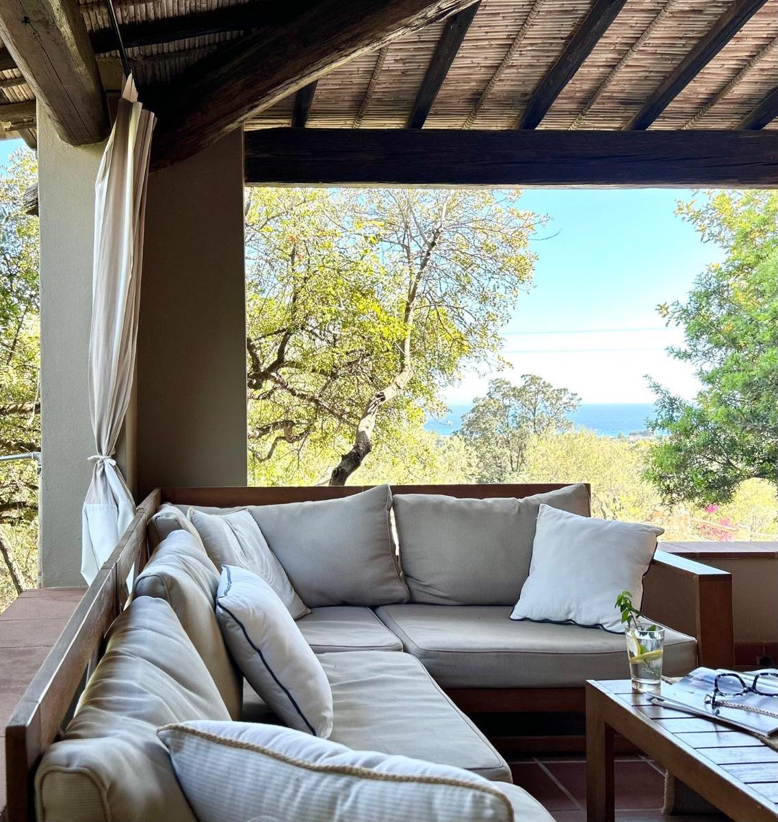 Veranda panoramica con vista mare