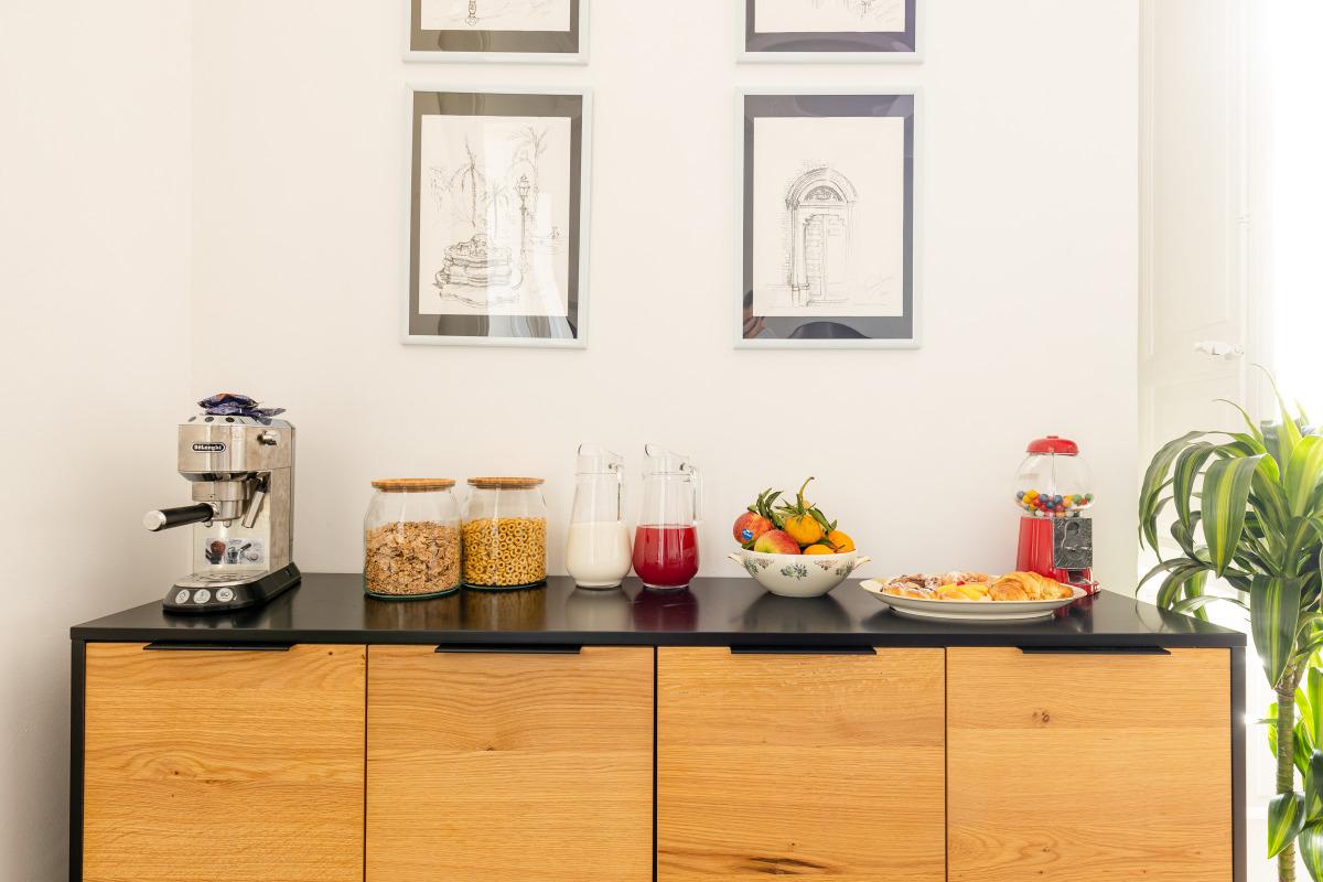 La colazione di VILLA EDERA RENTAL ROOMS