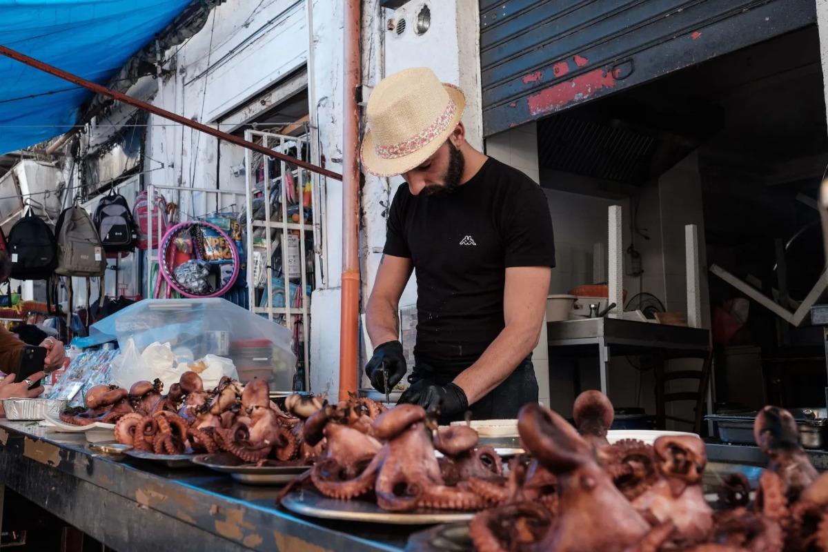 Ballaro' Venditore di polpo bollito.