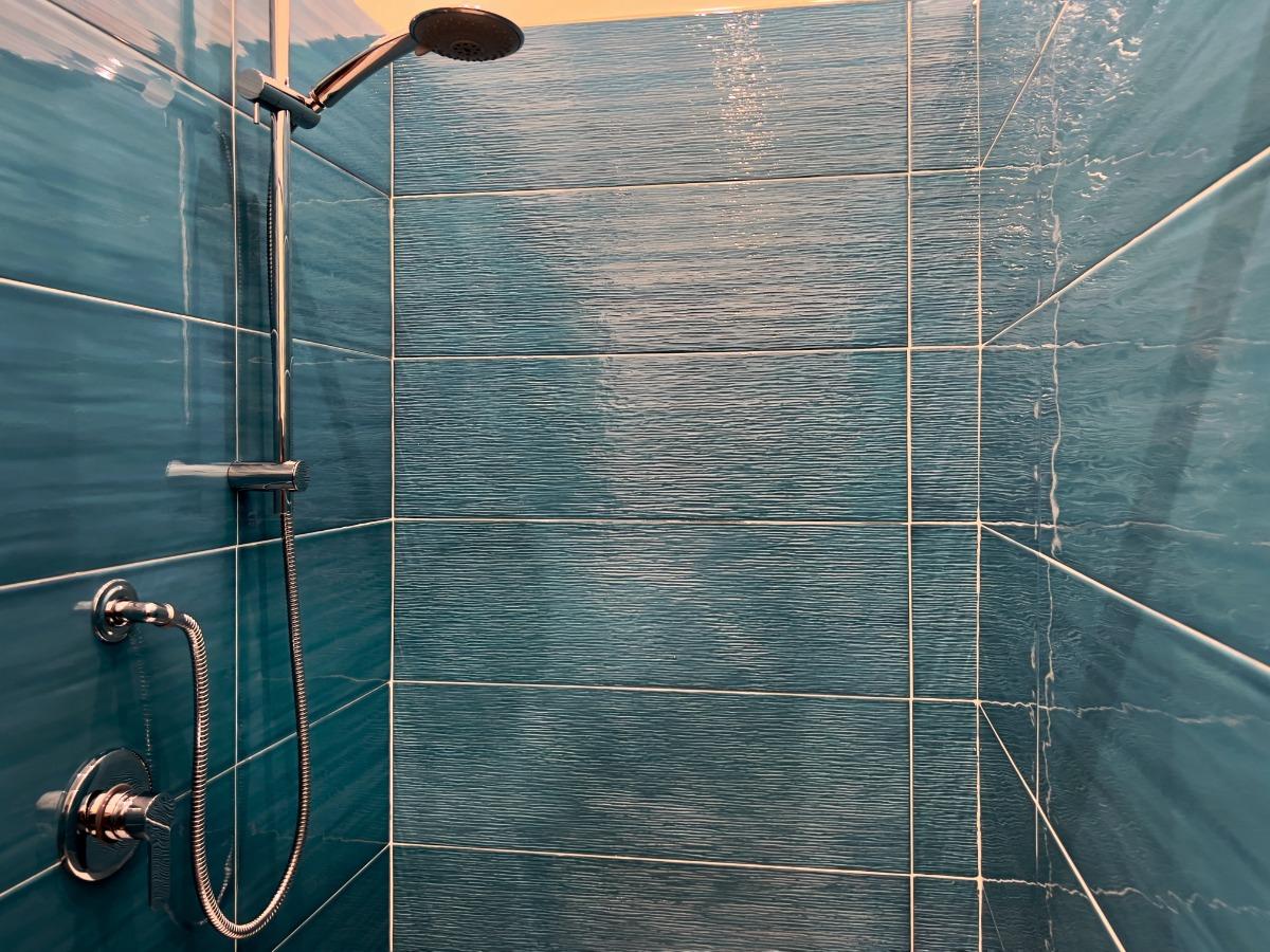 Bagno Grafite privato fuori dalla sistemazione