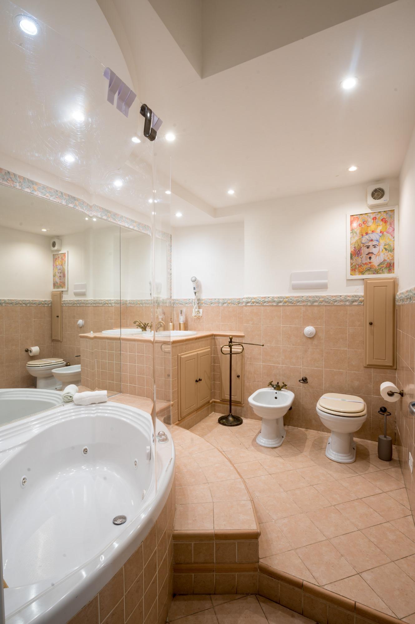 Suite 4 Canti Bagno con Vaca Idromassaggio