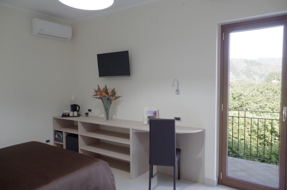 Camere Comfort piano primo con balcone