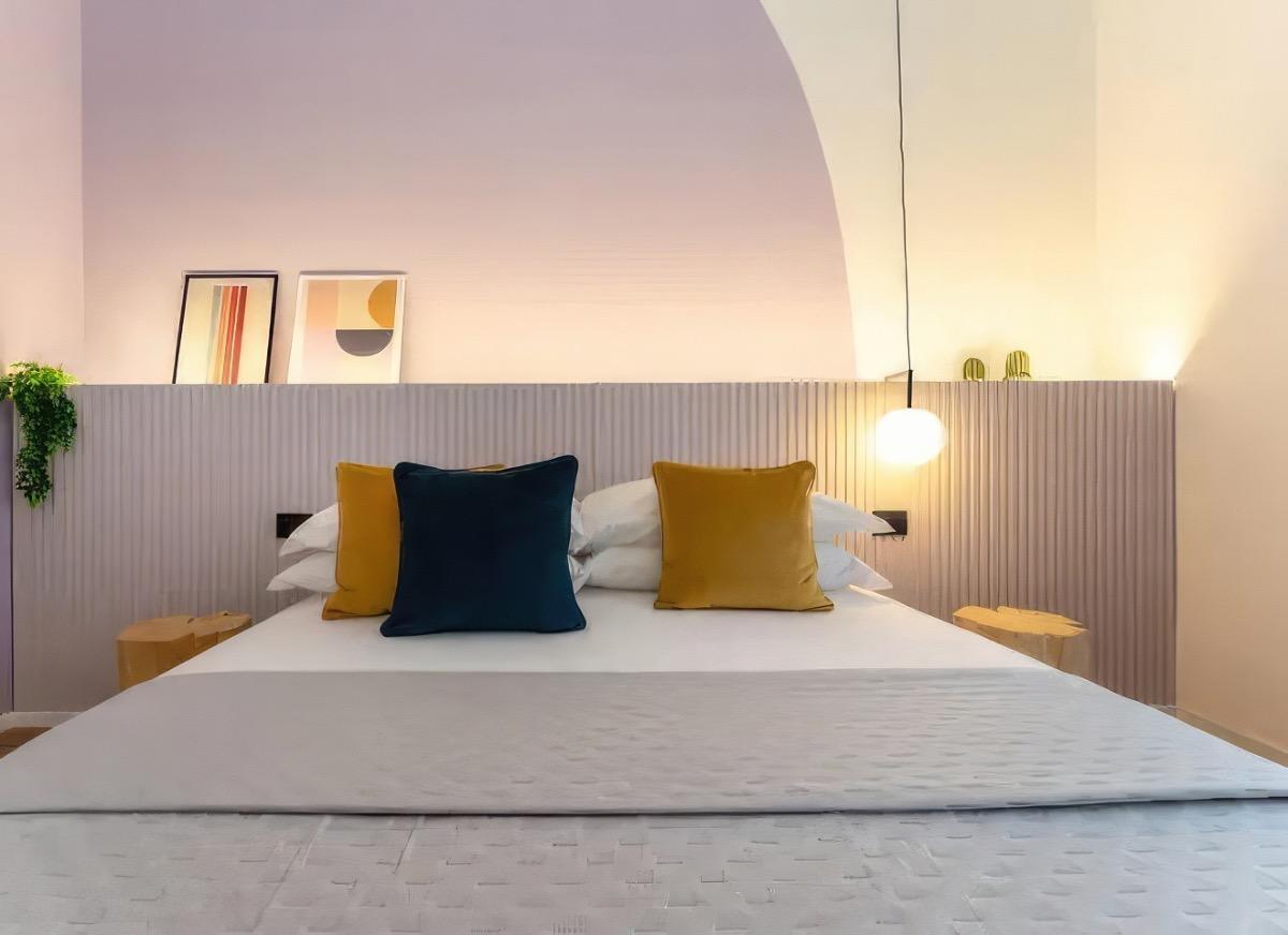 host profile image