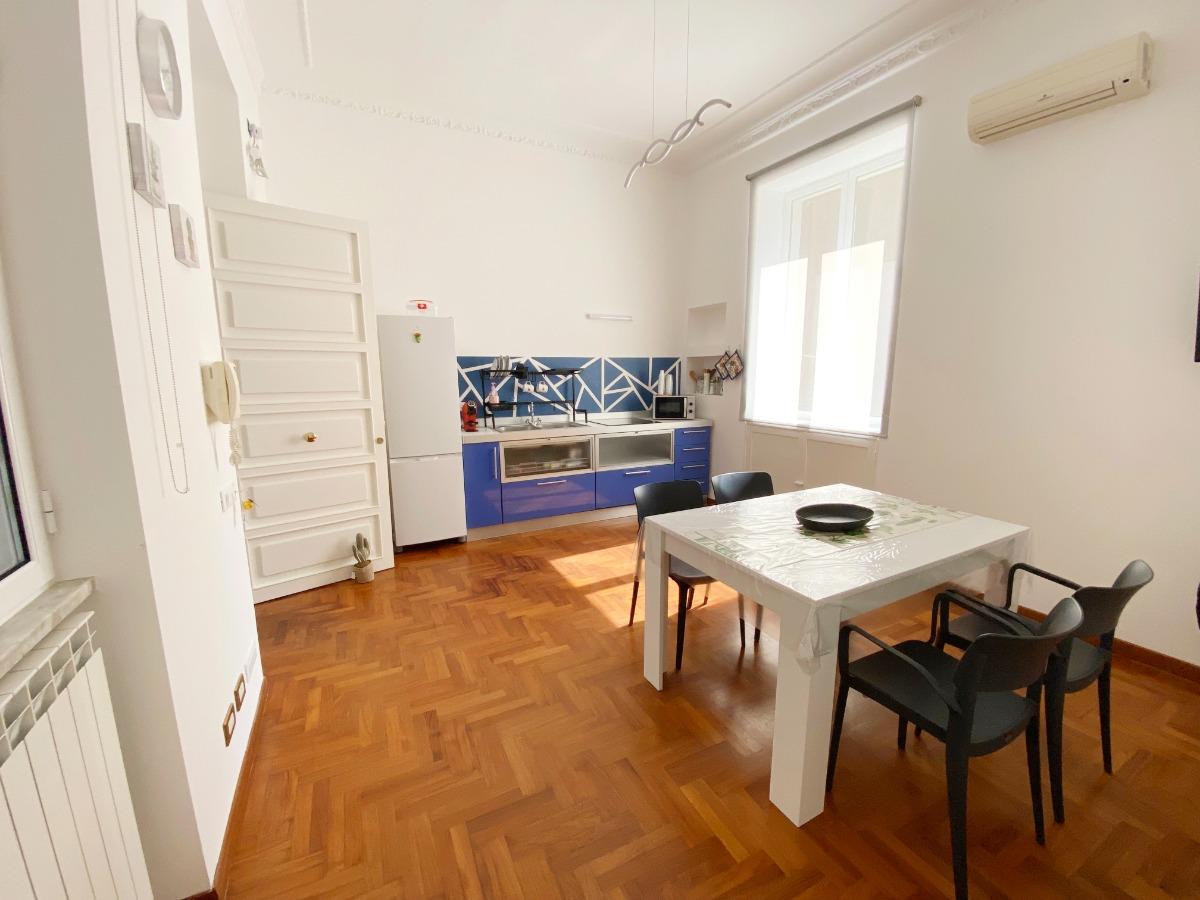 Soggiorno con cucina