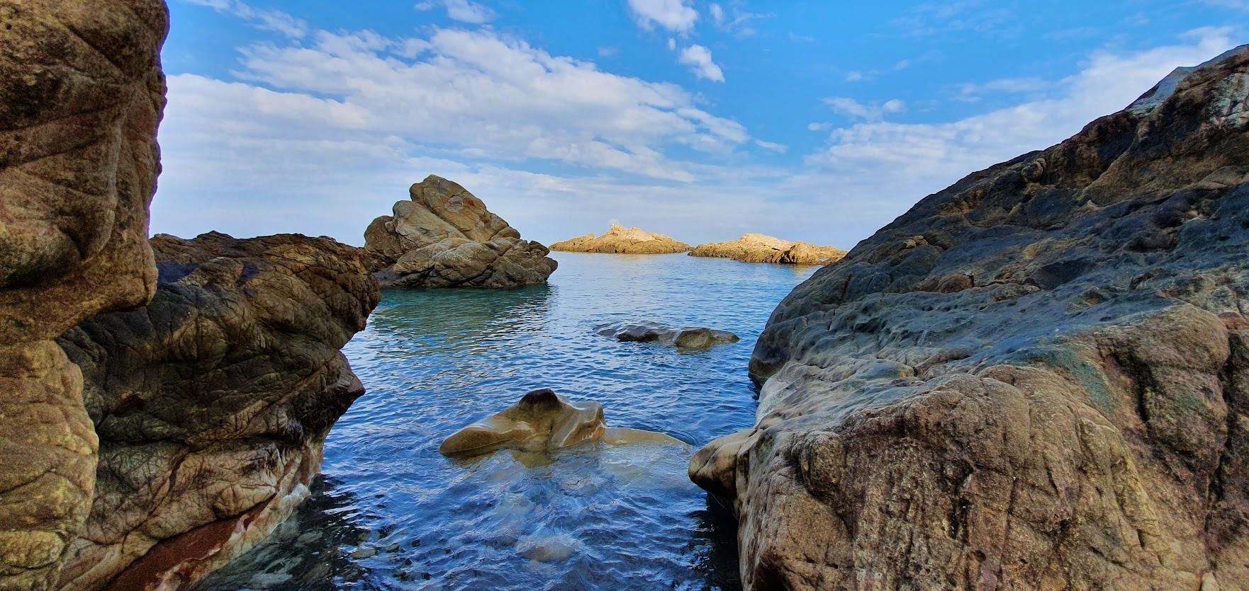 scogliera Castel di Tusa