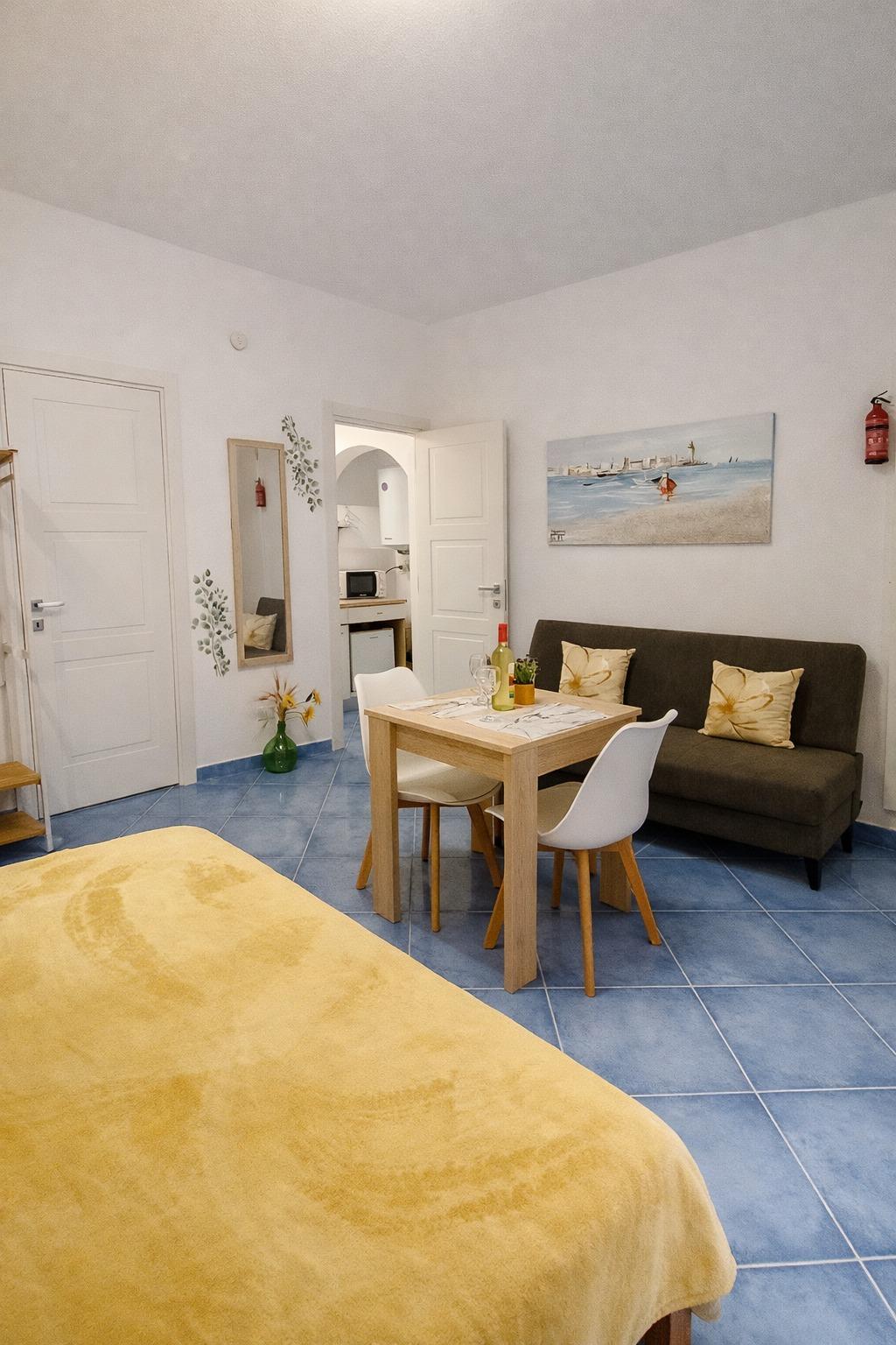 Ambiente accogliente in stile boutique nel centro di Oikos Design Sicily