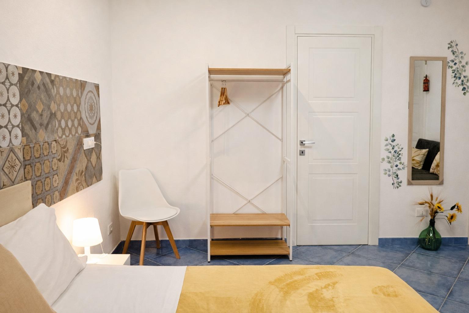 Spazio organizzato per soggiorni comodi e funzionali